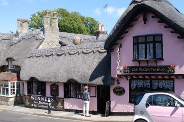 Old thatch tearoom